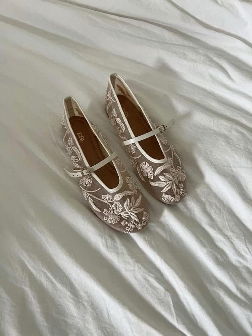 Zara Mesh Embroidered Ballet Floral Pearls Lace Flats Shoes Cream 8 Wedding Shoe - Picture 3 of 14
